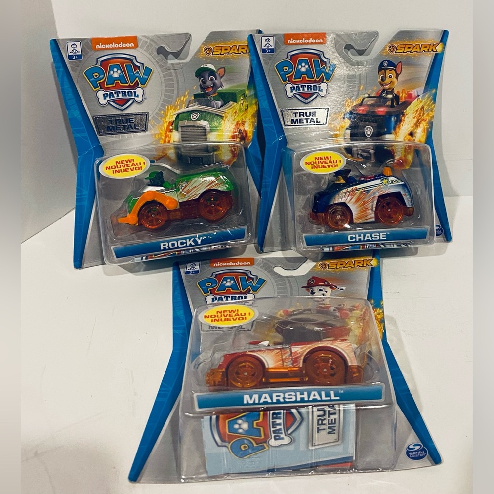 Nickelodeon Paw Patrol True Metal Spark Marshall Chase Rocky NEW